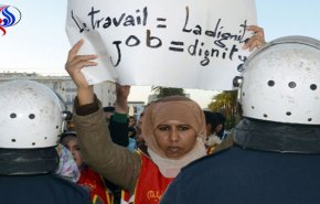 أكثر من 40 بالمئة من الشباب عاطلون عن العمل في مدن المغرب

