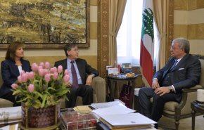 وزير الداخلية اللبناني لساتر فيلد: لبنان متمسك بحقة برا وبحرا
