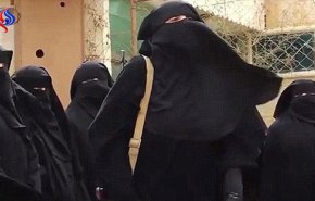  15 ألمانية معتقلة بشمال سوريا لانضمامهن لداعش