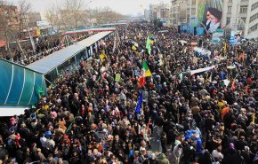 71وسيلة أعلامية دولية تغطي مسيرات ذكرى انتصار الثورة