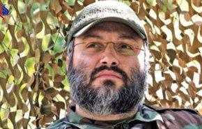 صورة للشهيد عماد مغنية تثير مواقع التواصل!