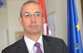 الكويت تطلب تواجدا عسكريا بريطانيا دائما لديها