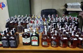 حيلة غريبة لتهريب 3600 زجاجة خمور في الكويت!