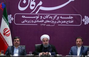  روحاني: لا يمكن التهرب من تطورات تكنولوجيا الاتصالات والمعلومات
