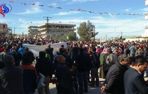مسيرات في ريف دمشق دعما لعمليات الجيش بالغوطة الشرقية
