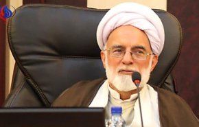 سخنرانی سردار جعفری و ارائه گزارش هیئت اندیشه‌ورز خبرگان