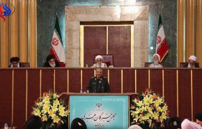 اللواء جعفري: ندافع عن إنجازاتنا الدفاعية والصاروخية