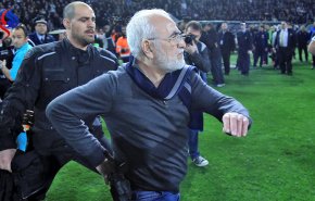 رئيس باوك سالونيكي يعتذر والفيفا يرسل وفدا الى اليونان