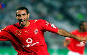 تعليق كوميدي من أبو تريكة على ميسي بعد فوز برشلونة على تشيلسي (فيديو)