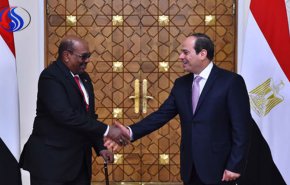 توقعات بتدفقات استثمارية مصرية في السودان عقب زيارة البشير