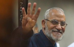 اليوم.. محاكمة مرشد الاخوان وآخرين في 