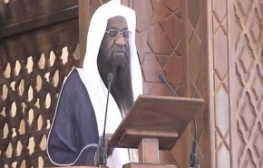 تحريم الأغاني!...خلاف بين الداعيتين يشعل جدلًا واسعًا في السعودية!!