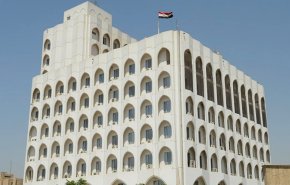 الخارجية العراقية تستنكر استهداف ناقلة جنود شرقي تركيا
