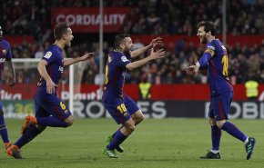 برشلونة يفلت من الهزيمة الاولى هذا الموسم