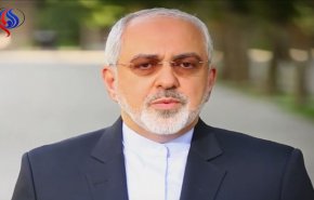 ظريف يصل إلى السنغال