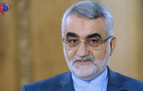 بروجردي: ايران تقف بقوة أكبر من الماضي الى جانب سوريا