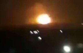 سوريا... استهداف مواقع عسكرية في ريفي حماة وحلب بالصواريخ