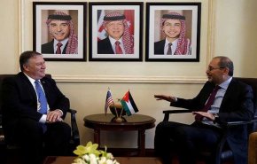 بومبيو من الاردن: نرفض أي تصعيد في مناطق جنوب سوريا