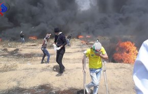 استشهاد شاب فلسطيني يرفع شهداء العودة إلى 50 