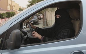 أردنيات في السعودية لتدريب النساء على قيادة السيارات