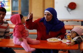 الحكومة الألمانية تخيّر الولايات بين تدريس مبادئ الدستور للاجئين من عدمه