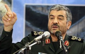 اللواء جعفري:لايمكن الوثوق بأمريكا بالتفاوض والتعامل