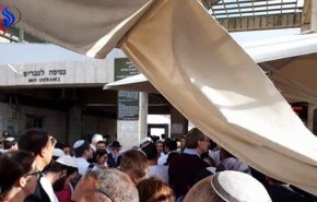 رقصات وطقوس في الأقصى بذكرى احتلال القدس! فيديو