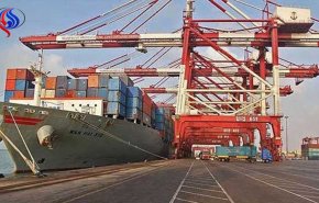 إيران تخفض التعرفات الجمركية لتحفيز الترانزيت والصادرات السلعية

