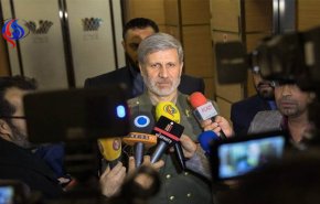 العمید حاتمي: نكث امیركا للعهد یضر السلام العالمي