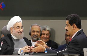 روحاني مهنئاً مادورو: إنه انتصار لفنزويلا !