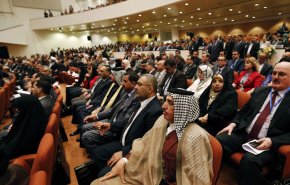 العراق: تواصل المداولات لتشكيل التحالف الاكبر في البرلمان
