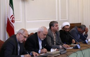 ظريف: الاستراتيجية الامريكية الجديدة ستزيد في عزلة هذا البلد