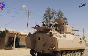 الجيش المصري يعلن مقتل اثنين من جنوده وثمانية مسلحين في سيناء