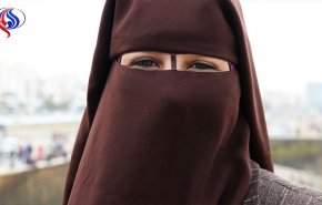 الدنمارك تحظر النقاب