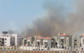 حرائق جديدة وأحدها يوقف حركة الطائرات بــ