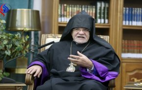 الإمام الخميني (رض) أكد باستمرار على حرية الأقليات الدينية