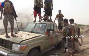 مصرع عقيد مرتزق واصابة آخر بجبهة الساحل الغربي
