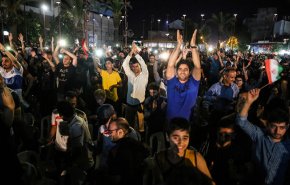 بالصور والفيديو ...الفرحة تعم ايران بعد فوز المنتخب في المونديال
