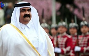 شاهد/أمير قطر السابق في شوارع موسكو