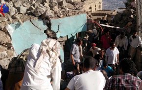 10 شهداء وجرحى في غارات للعدوان على مدينة الحديدة