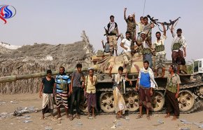 متجاوزان حتی به یک قدمی فرودگاه حدیده نرسیدند