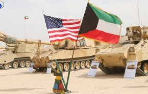 شاهد بالفيديو.. هذا ما يفعله الجنود الأمريكيون في صحراء الكويت
