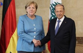 شاهد: ميركل تدرك عبء النازحين السوريين في لبنان.. وهذا ما فعلته!