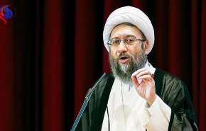 قوى الهيمنة بملفها الاسود في مجال حقوق الانسان تمارس الضغوط على ايران