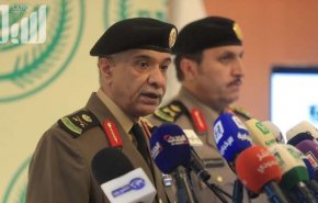 الرجال يلاحقون النساء خلال قيادتهن للسيارات والداخلية السعودية تحذر !