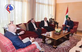 لقاء يجمع بين الحريري ورؤساء الحكومة السابقين

