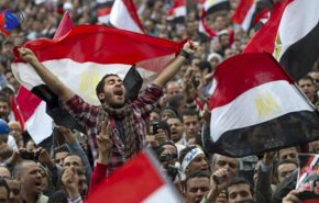 في ذكرى الـ 30 من يونيو ... مازال الشد والجذب مستمرا
