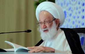 نقل آية الله قاسم الى مطار البحرين بسيارة اسعاف