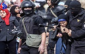 هذا مصير مصور صحفي قام بتوثيق انتهاكات حقوق الإنسان بالبحرين!