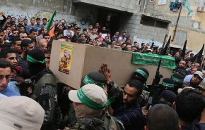 خان يونس تشيع جثمانيْ الشهيدين أبو خاطر وأبو فرحانة 
